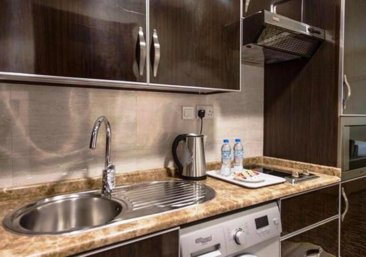 דובאי Al Faris 1 Hotel Apartments מראה חיצוני תמונה